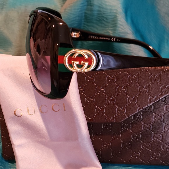 GUCCI sunglasses